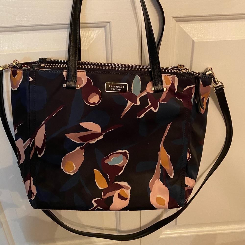 Beautiful Kate Spade purse